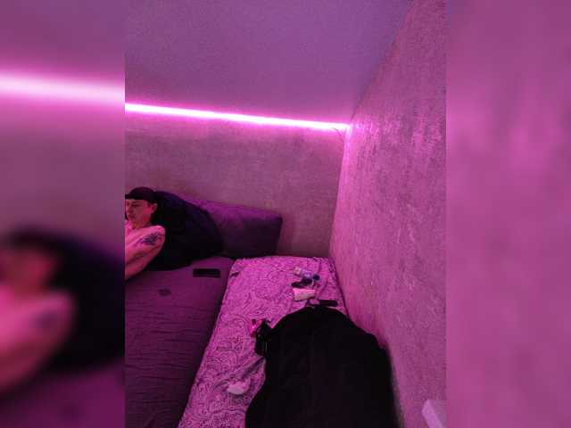 Nick_Bonya live cam preview