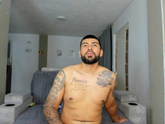 DulceRomance live cam on BongaCams