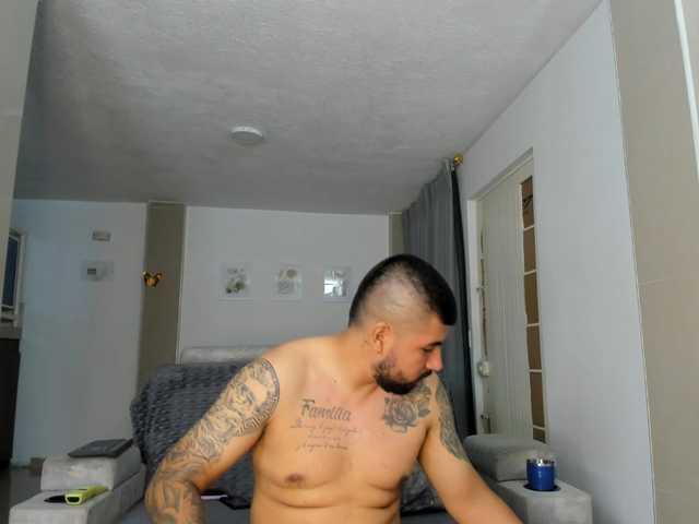 DulceRomance live cam on BongaCams