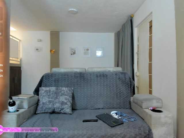 DulceRomance live cam on BongaCams
