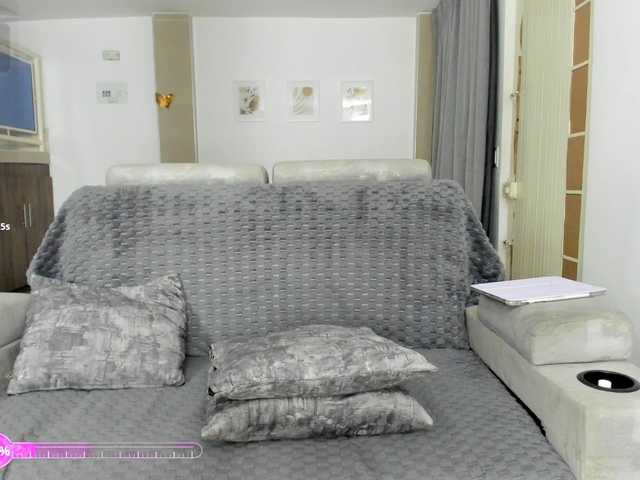 DulceRomance live cam on BongaCams
