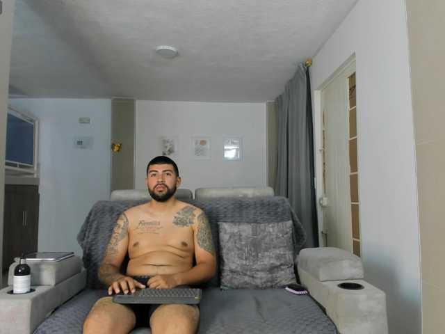 DulceRomance live cam on BongaCams