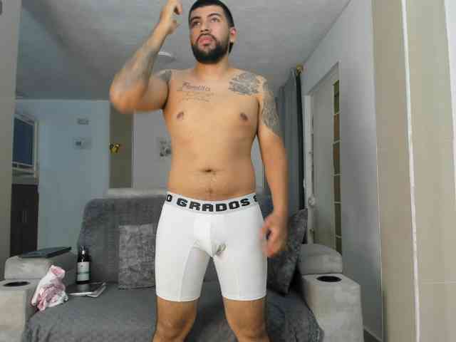 DulceRomance webcam