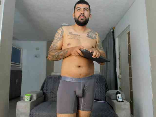 DulceRomance webcam