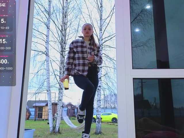 misss-vikki's BongaCams show and profile