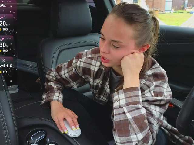 misss-vikki's BongaCams show and profile