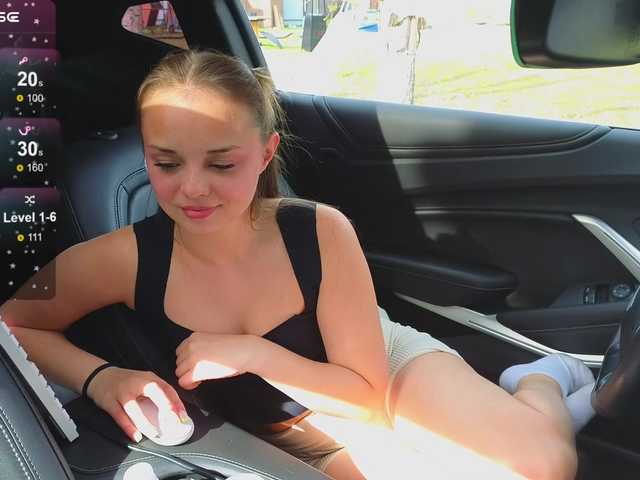 misss-vikki's BongaCams show and profile