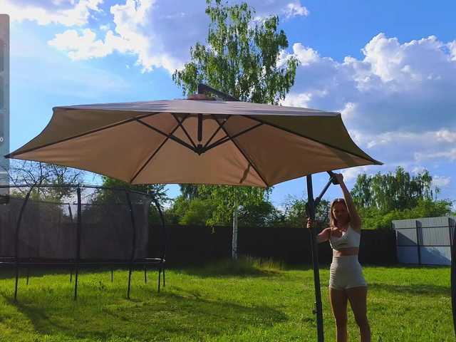 misss-vikki cam belle