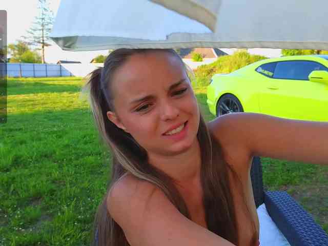 misss-vikki webcam