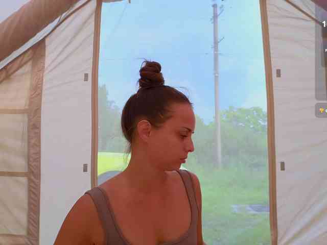 misss-vikki webcam