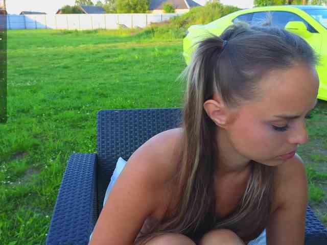 misss-vikki webcam