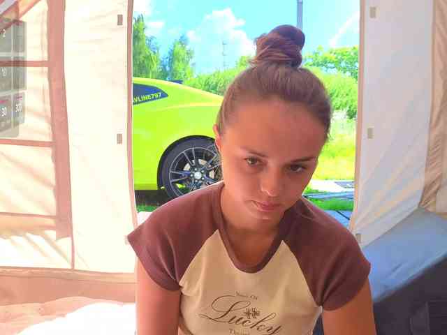 misss-vikki webcam