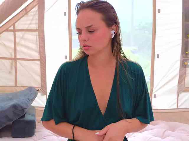 misss-vikki webcam