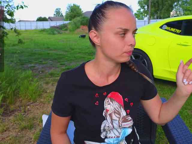 misss-vikki webcam