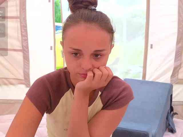 misss-vikki webcam