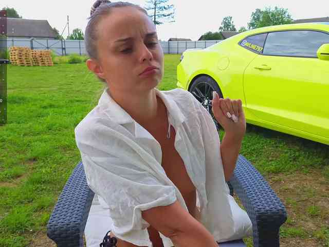 misss-vikki webcam