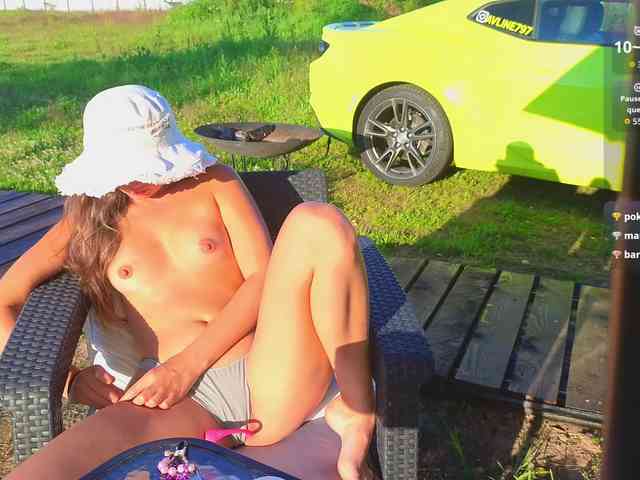 misss-vikki webcam