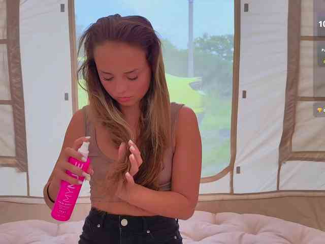 misss-vikki webcam