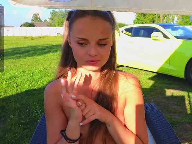misss-vikki webcam