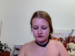 MILEY_GREY
