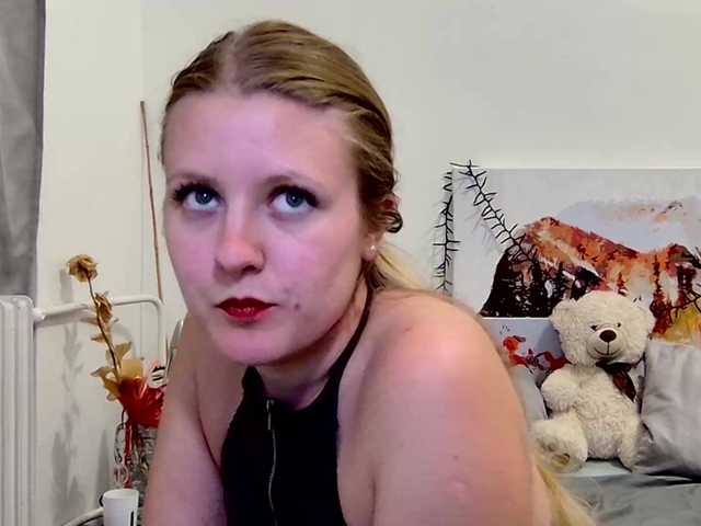 xmileygreyx live cam on BongaCams