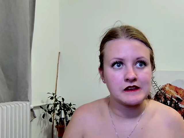 xmileygreyx live cam on BongaCams