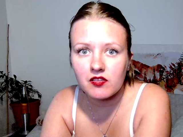 xmileygreyx live cam on BongaCams