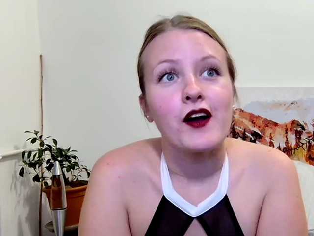 xmileygreyx live cam on BongaCams