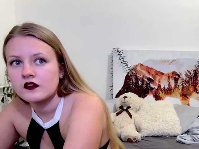 xmileygreyx live cam on BongaCams