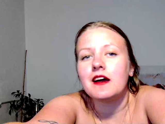 xmileygreyx live cam on BongaCams