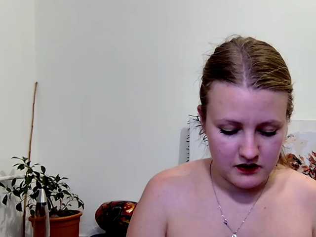 xmileygreyx live cam on BongaCams