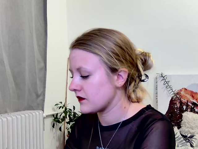 xmileygreyx live cam on BongaCams