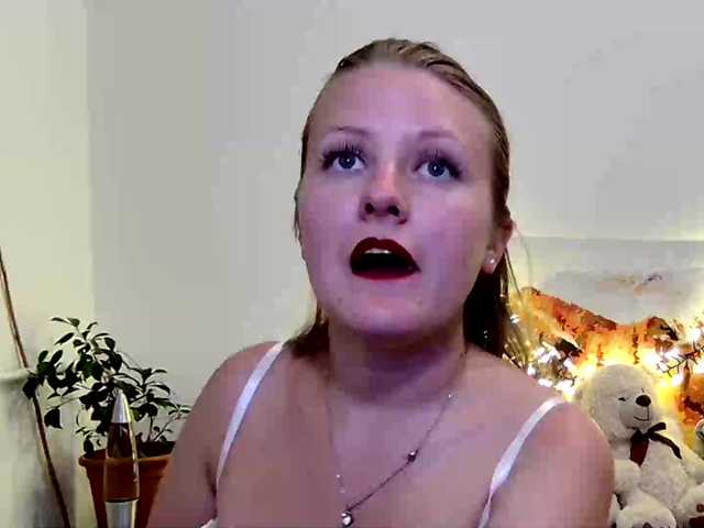 xmileygreyx live cam on BongaCams