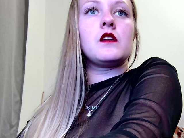 xmileygreyx