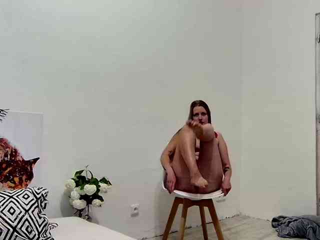 MILEY_GREY webcam