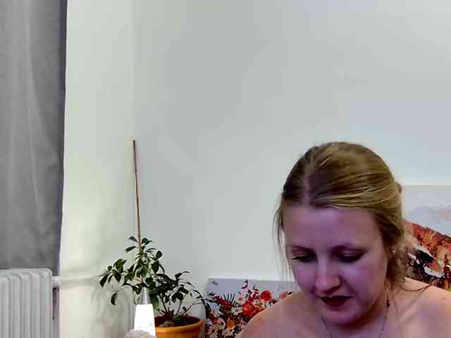 MILEY_GREY webcam