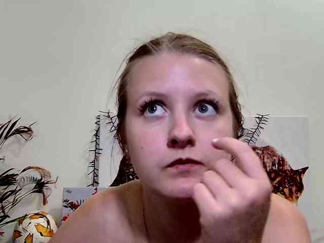 MILEY_GREY webcam