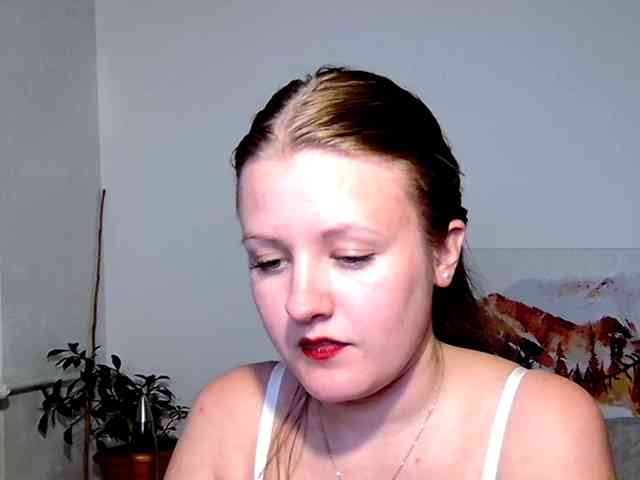 MILEY_GREY