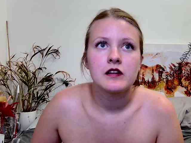 MILEY_GREY webcam