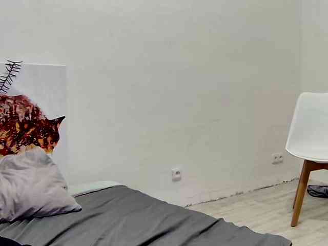 MILEY_GREY webcam