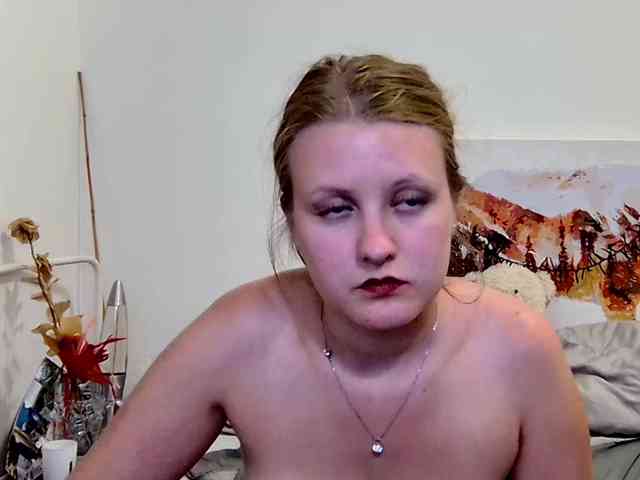 MILEY_GREY webcam