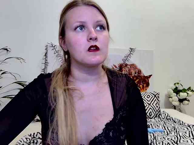 MILEY_GREY webcam