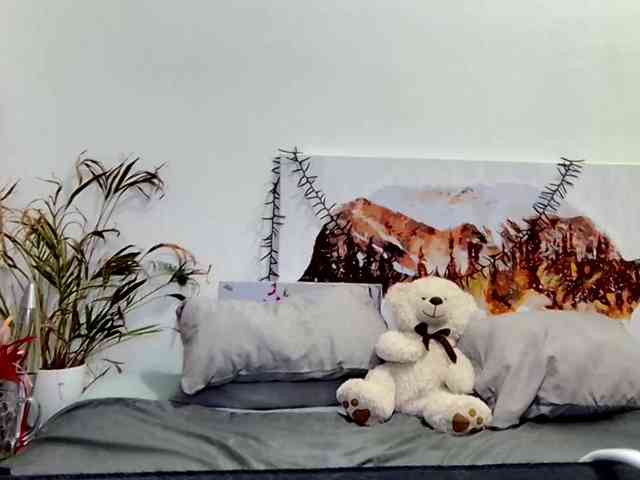 MILEY_GREY webcam