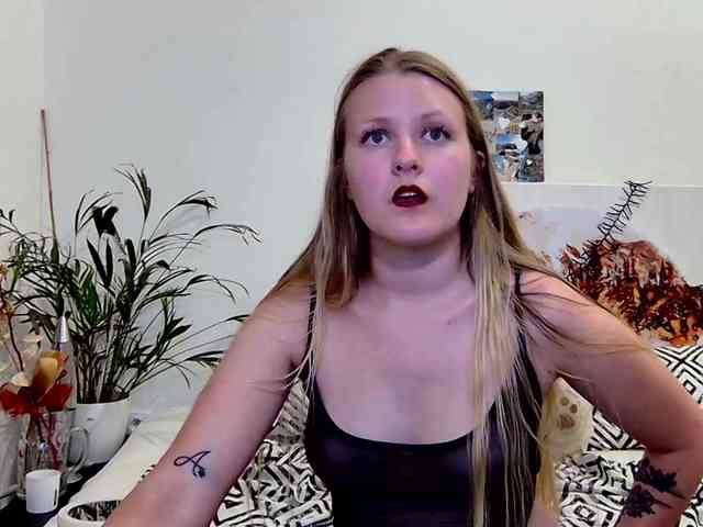 MILEY_GREY webcam