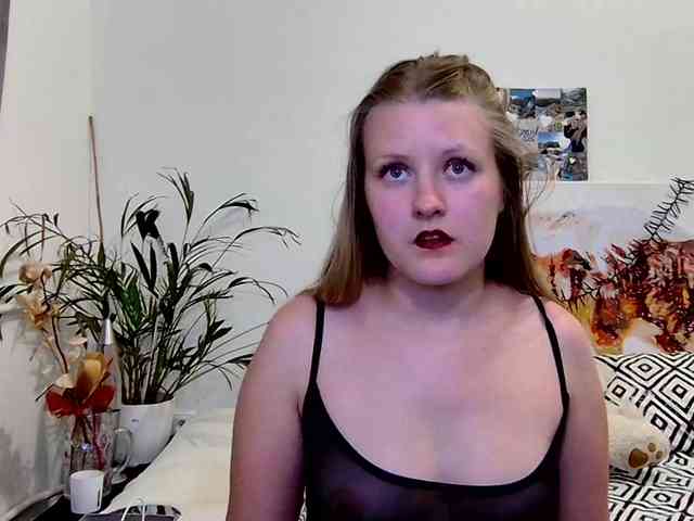 MILEY_GREY webcam