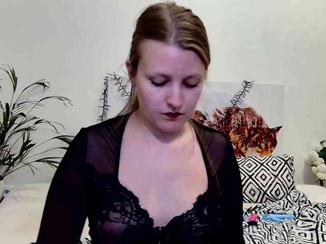 MILEY_GREY webcam