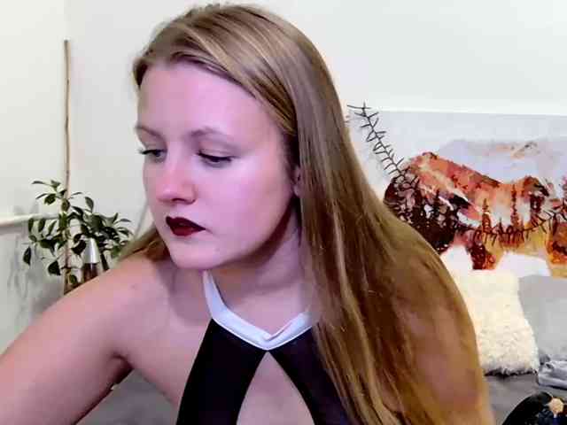 MILEY_GREY