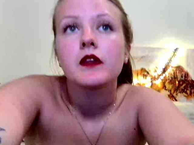 MILEY_GREY webcam
