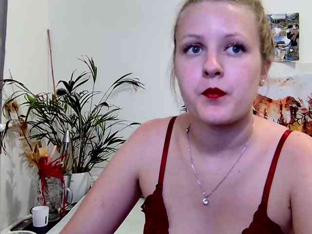 MILEY_GREY webcam