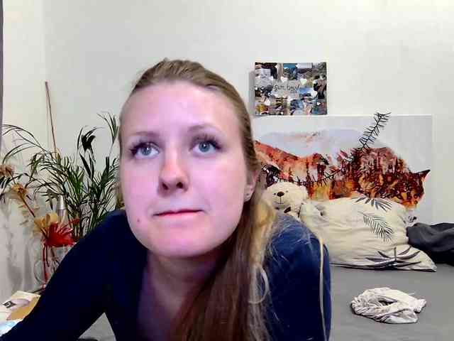 MILEY_GREY webcam